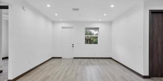 3050 Wentworth Street Gallery 1