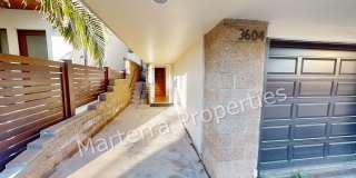 Spacious 2 Bed, 2.5 Bath Coastal Home with Ocean Views in Manhattan Beach Gallery 32