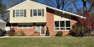 922 BEAVERBANK Circle Gallery 1