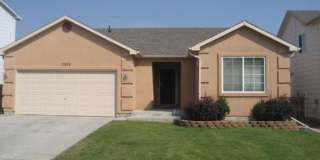 Stunning Home on Bentwater Drive Gallery 1