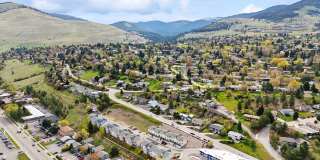 Spacious Sun-filled 3 bed 2.5 Bath Townhouse Gallery 41