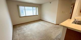 225 Hyland Gallery 16