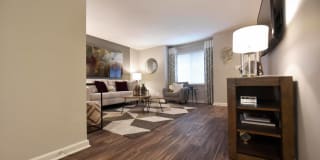 Icon Waverly Gallery 28