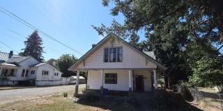 4 bedroom 2 bathroom Home in Mill City Gallery 1