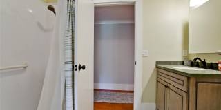 401 PALM TREE Drive Gallery 28