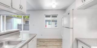 The Cottages Gallery 8