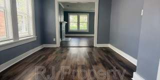 425 Carpenter St Gallery 4