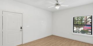Brazos Oaks Gallery 22