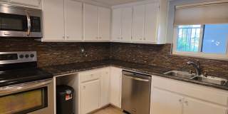 Ground-floor San Carlos stunning single-story condo available immediately. Gallery 9