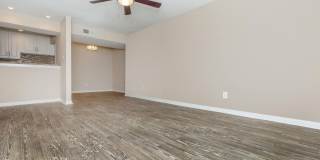 Montabella at Oak Forest Apartments Gallery 32