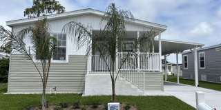 7443 43rd Way N Gallery 1