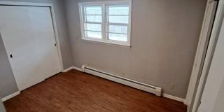 604 White St SW, #Apt 2 Gallery 2