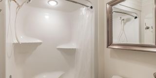 2811 LEE OAKS Court Gallery 26