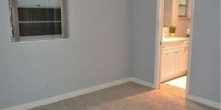 1310 SW 18th Court Gallery 8