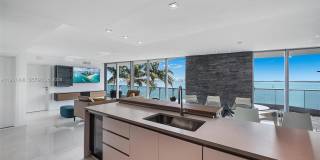 1331 Brickell Bay Dr Gallery 6