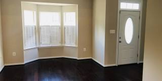 HOME IN PARK RIDGE!! Gallery 5