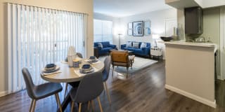 Breakers at Windmill Lakes Gallery 5