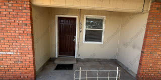 Cute 2 bedroom duplex Gallery 1