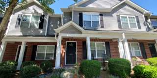 Beautiful 3 story townhome in Charlotte, NC Gallery 3
