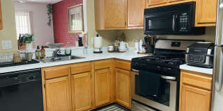 2607 Stokes Road Gallery 1