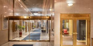 Lofts at 1835 Arch Gallery 4
