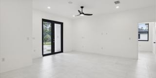 1310 Jefferson Avenue Gallery 29