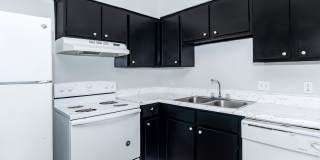 Avalon Village Townhomes Gallery 19