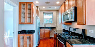 6146 N Ravenswood Avenue Gallery 4