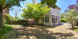 Beautiful 4 Bedroom 2.5 Bathroom House Located In The NE! Gallery 25