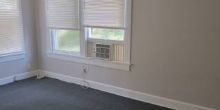 Quaint 2 bedroom in St. Petersburg Gallery 9
