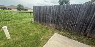 3 Bed 2.5 Bath 1 Car Garage Duplex In Moore * Reduced Rate!!! Gallery 35