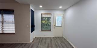 Beautiful 3 bed 2 bath house on corner lot Beautiful 3 bed 2 bath house on corner lot Gallery 7