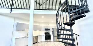 Hollis Oak Gallery 24