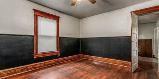 **For Lease: 912 E 31st St – Spacious 5‑Bedroom Historic Home in Central Kansas City** Gallery 11