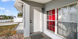 108 SW 24th Avenue Gallery 6