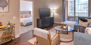 Spinnaker Bay at Harbor East Gallery 30