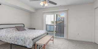 413 Beach Ave W Gallery 11