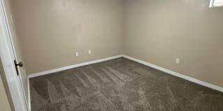 Charming basement apartment Gallery 10
