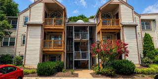 6904 Victoria Dr Unit L Gallery 1