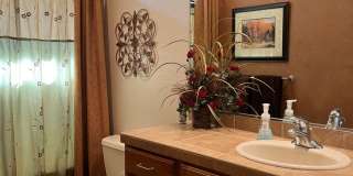WINTER VACATION RENTAL-2 bedroom/2 bath Gallery 10