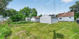 Fully Renovated 3-Bedroom Bungalow in Warren Gallery 25