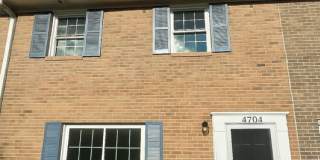 4704 Palm Tree Ln Gallery 1