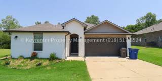 Beautifully Updated 4Bed/2Bath Home, Backs Up to Greenbelt! Gallery 1