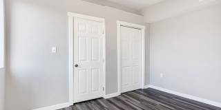 Spacious Two Bed Available July 10th! Central Air, Dishwasher, Laundry, Off Street Parking! Gallery 36