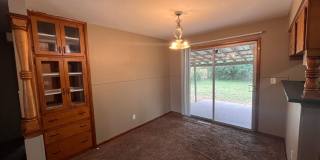 Beautiful 3 bedroom home Gallery 4