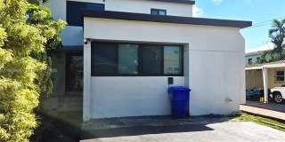 323 SW 31st Ct Gallery 1