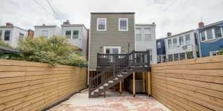 1404 MASSACHUSETTS Avenue SE Gallery 38