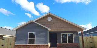 2504 E Illinois Aly Gallery 1