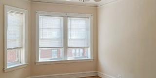 2200 W Foster Ave Gallery 3