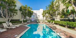 Encino Crest Apartments Gallery 3